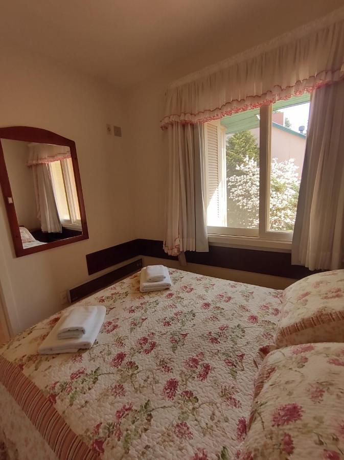 Agradavel Apt 2Quartos Para Familia Prox Ao Lago Negro - 4 Min Do Centro- Com Churrasqueira Gramado Buitenkant foto